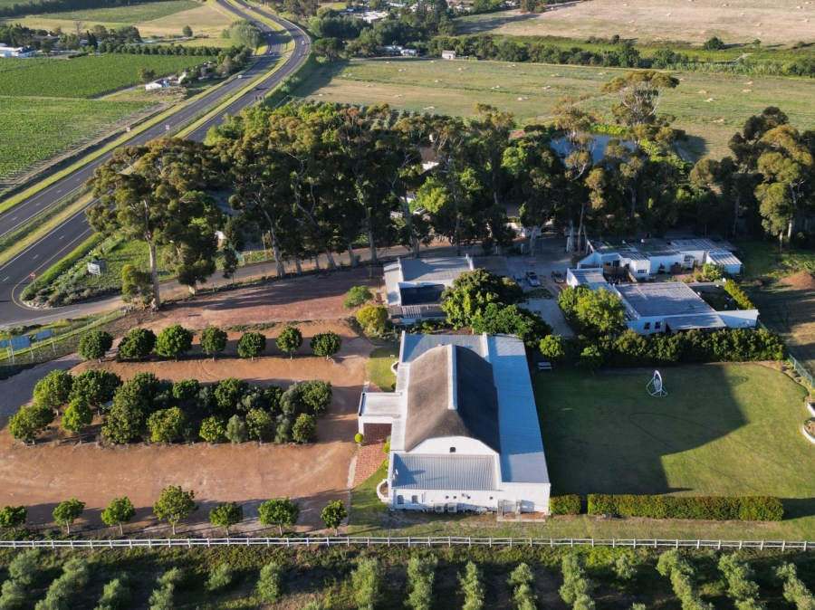 8 Bedroom Property for Sale in Raithby Western Cape